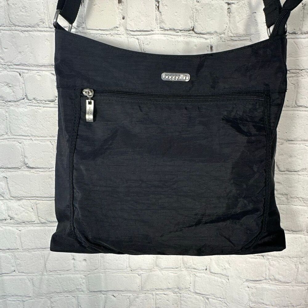 Baggallini Black Hobo Crossbody Purse Bag Travel Nylon Handbag Pocketbook